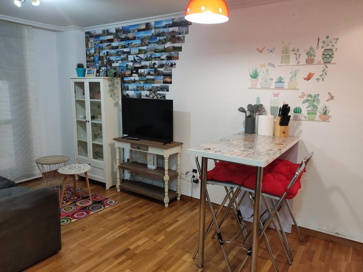 Pleno Centro, Alameda, 5 Minutos Casco Vello Y Estacion Ave Apartment Vigo Bagian luar foto